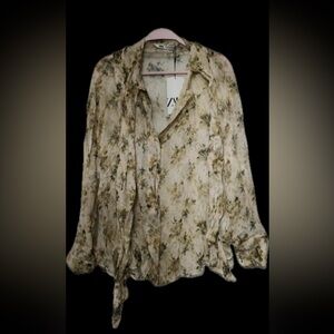 Zara Cream Floral Blouse